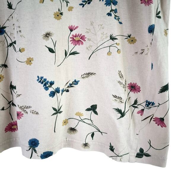 California Bay Company Vintage Floral Print Wildflower Cotton Tee Cream, Medium - Picture 6 of 11